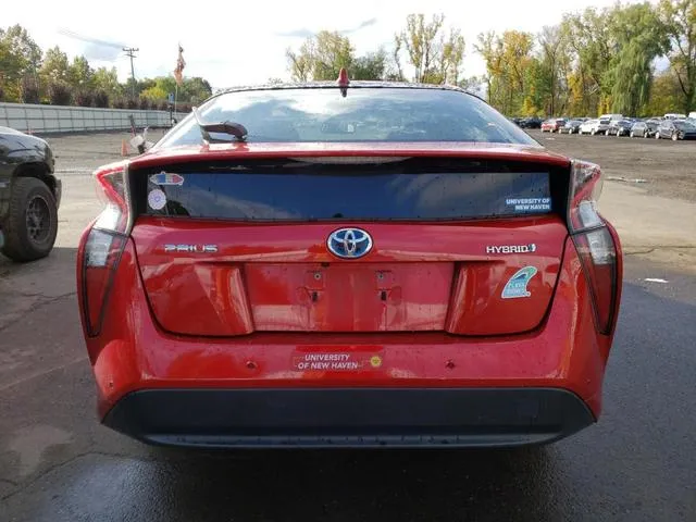 JTDKARFU5G3519087 2016 2016 Toyota Prius 6