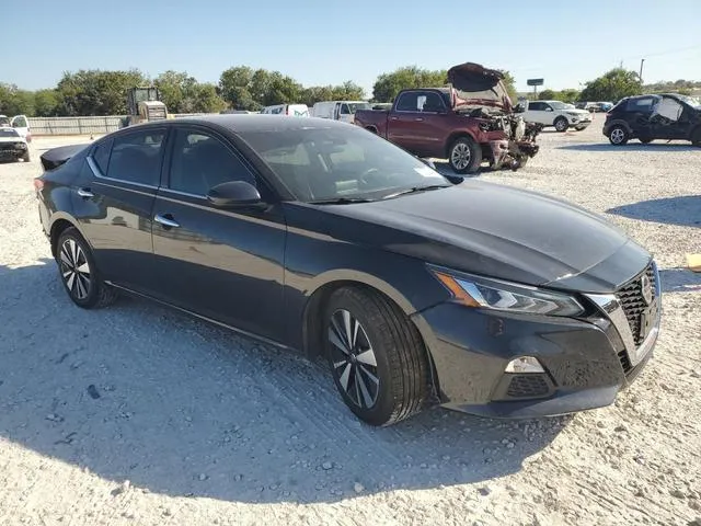 1N4BL4DV9MN371881 2021 2021 Nissan Altima- SV 4