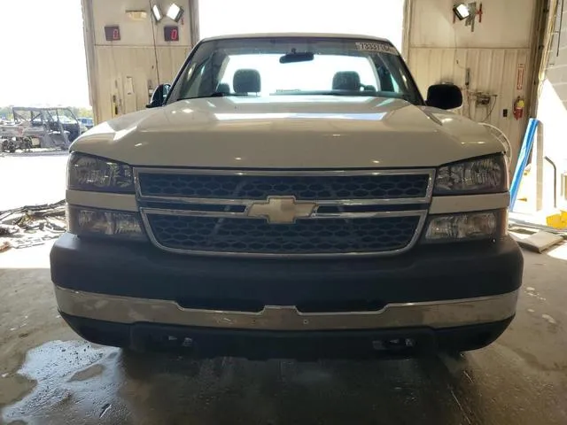 1GCHC24U25E246786 2005 2005 Chevrolet Silverado- C2500 Heav 5