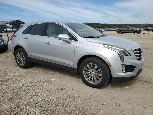 1GYKNBRSXHZ163430 2017 2017 Cadillac XT5- Luxury 4