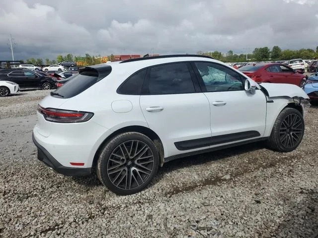 WP1AA2A57NLB09633 2022 2022 Porsche Macan 3