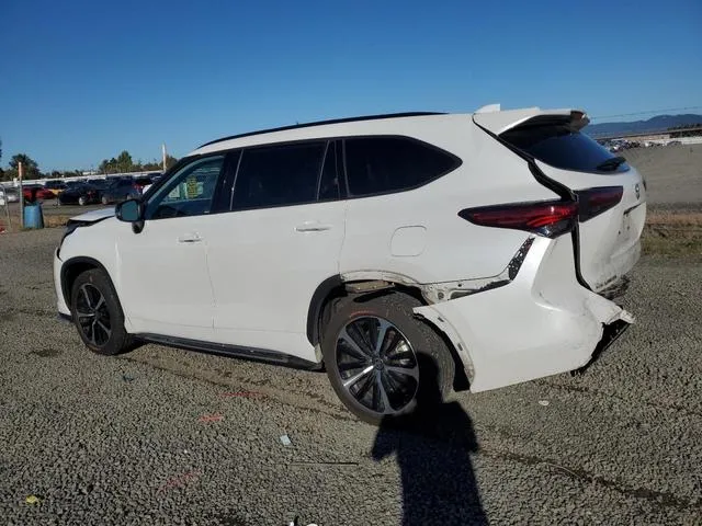 5TDJZRBH3NS221887 2022 2022 Toyota Highlander- Xse 2