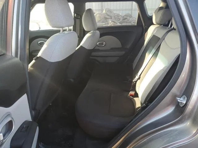 KNDJN2A25F7143897 2015 2015 KIA Soul 10