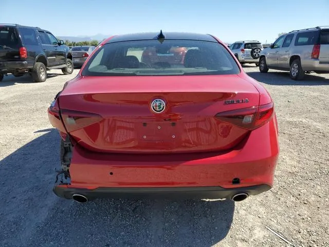 ZARFAECN2J7596268 2018 2018 Alfa Romeo Giulia- TI 6