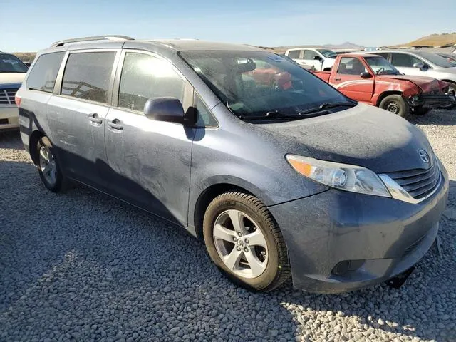 5TDKZ3DC8HS789687 2017 2017 Toyota Sienna- LE 4