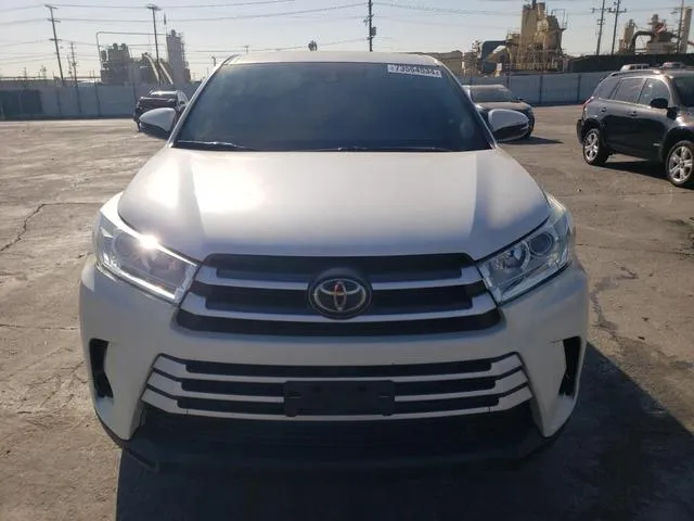 5TDZARFHXJS034323 2018 2018 Toyota Highlander- LE 5