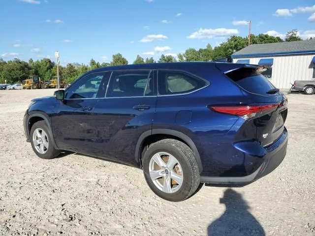 5TDZARAH4NS516041 2022 2022 Toyota Highlander- Hybrid Le 2