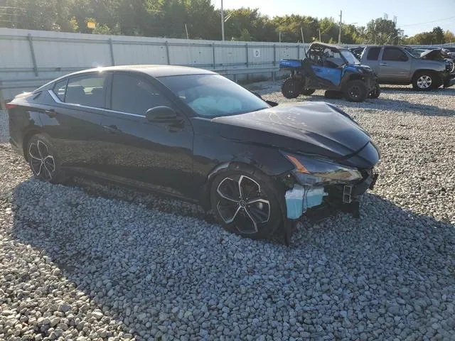 1N4BL4CVXPN395273 2023 2023 Nissan Altima- SR 4