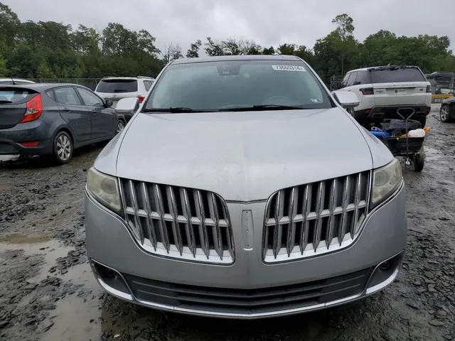 2LMHJ5AT3ABJ20381 2010 2010 Lincoln MKT 5