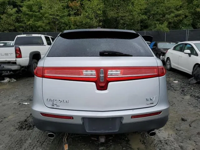 2LMHJ5AT3ABJ20381 2010 2010 Lincoln MKT 6