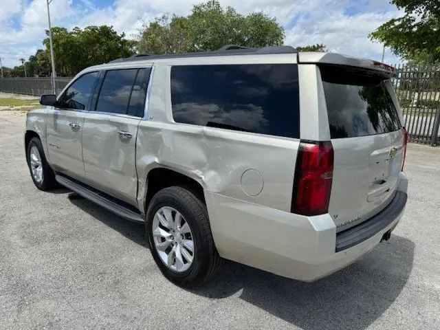 1GNSKHKCXGR351701 2016 2016 Chevrolet Suburban- K1500 Lt 2