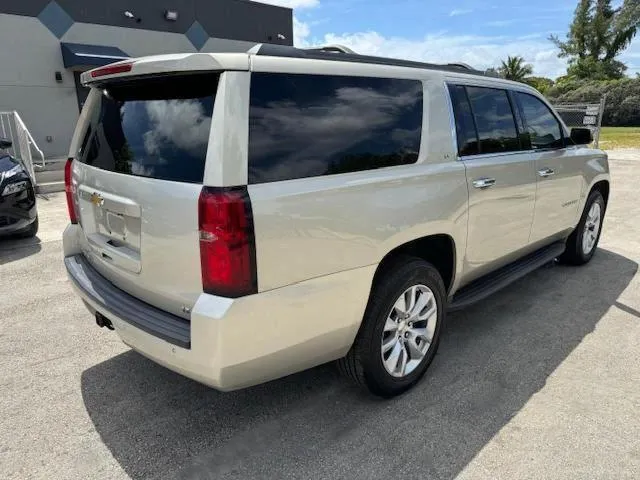 1GNSKHKCXGR351701 2016 2016 Chevrolet Suburban- K1500 Lt 3