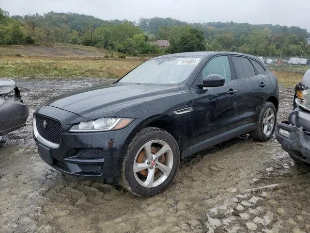 SADCJ2BN5HA099939 2017 2017 Jaguar F-Pace- Premium 1