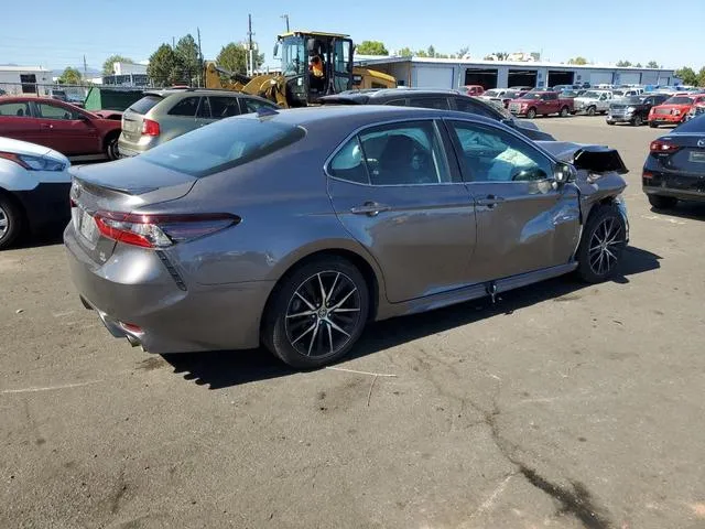 4T1S11BK7NU067037 2022 2022 Toyota Camry- SE 3