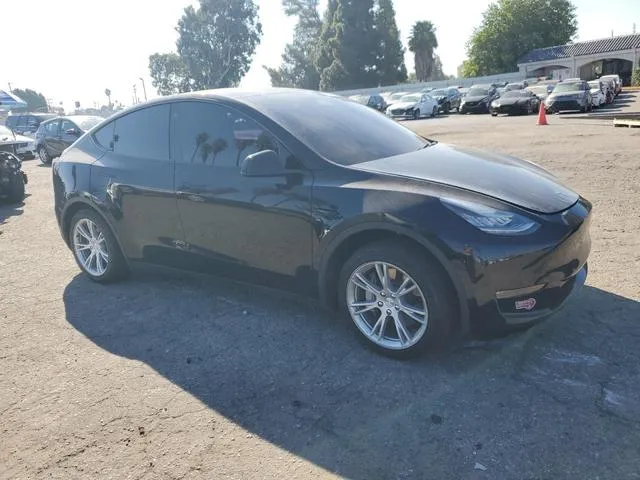 5YJYGDEE3LF051119 2020 2020 Tesla MODEL Y 4