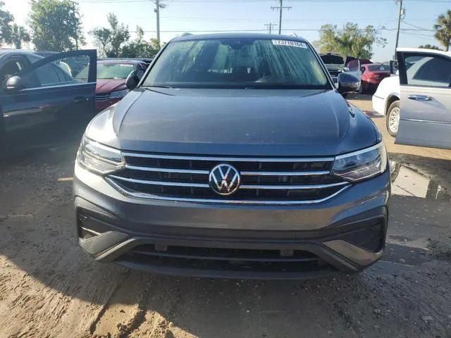 3VVNB7AX1PM082012 2023 2023 Volkswagen Tiguan- SE 5