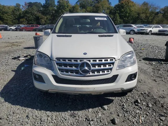 4JGBB2FB5BA721334 2011 2011 Mercedes-Benz ML-Class- 350 Blu 5