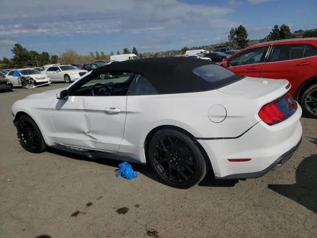 1FATP8UH4J5172789 2018 2018 Ford Mustang 2