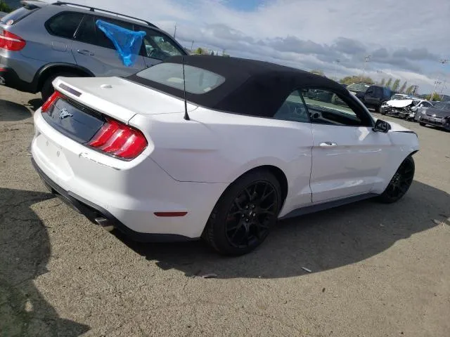 1FATP8UH4J5172789 2018 2018 Ford Mustang 3