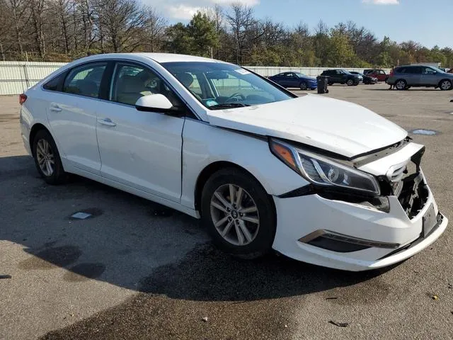 5NPE24AF0FH015040 2015 2015 Hyundai Sonata- SE 4