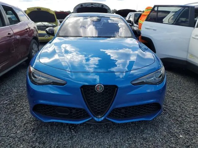 ZARFAMBN1P7670090 2023 2023 Alfa Romeo Giulia- TI 5