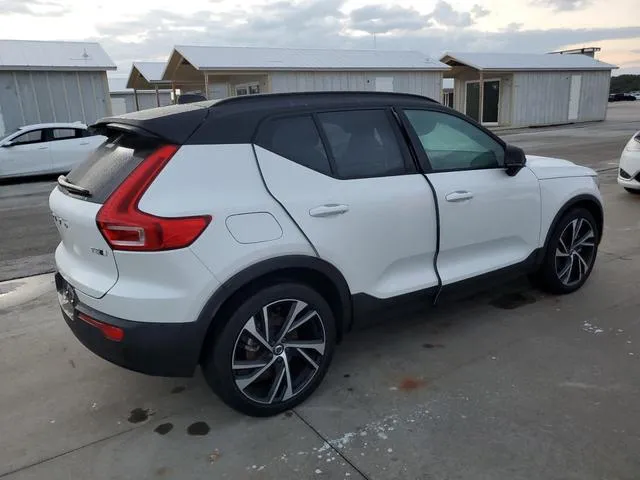 YV4162UM8M2528016 2021 2021 Volvo XC40- T5 R-Design 3