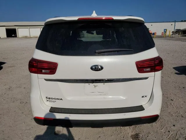 KNDMB5C16M6664707 2021 2021 KIA Sedona- LX 6