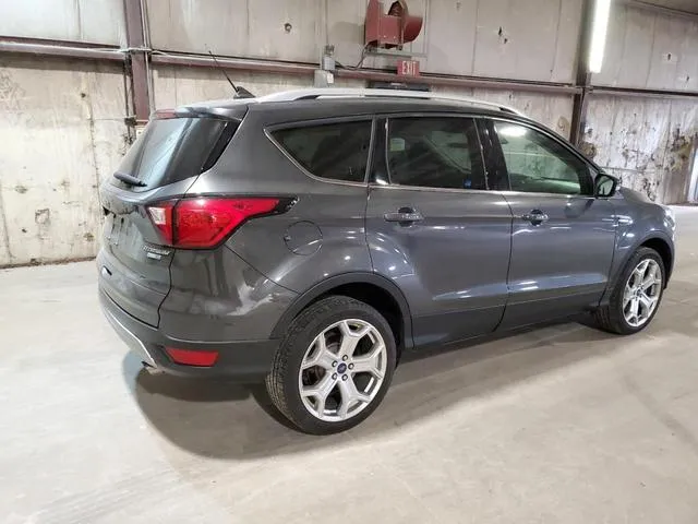 1FMCU9J9XKUA68476 2019 2019 Ford Escape- Titanium 3