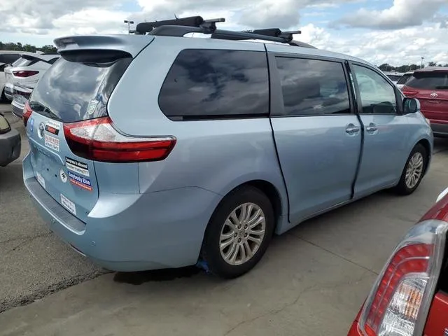 5TDYK3DC9FS648106 2015 2015 Toyota Sienna- Xle 3