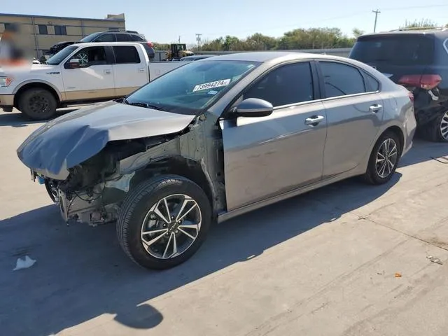 3KPF24AD6PE675110 2023 2023 KIA Forte- LX 1