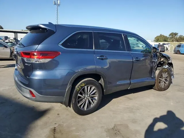 5TDJGRFH0KS054500 2019 2019 Toyota Highlander- Hybrid 3