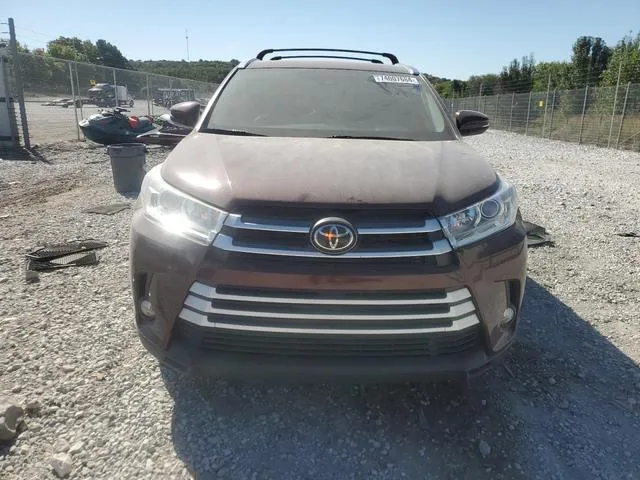 5TDKZRFH7KS338348 2019 2019 Toyota Highlander- SE 5