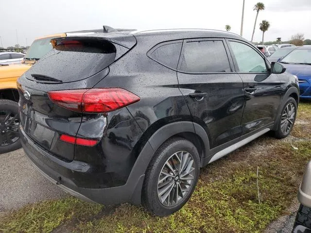 KM8J33AL5MU328286 2021 2021 Hyundai Tucson- Limited 3