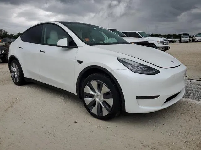 5YJYGDEE7LF020715 2020 2020 Tesla MODEL Y 4