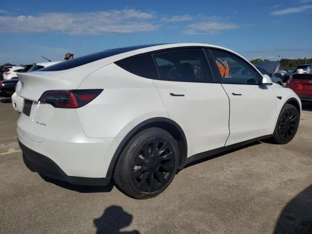 7SAYGDEE1PA060777 2023 2023 Tesla MODEL Y 3