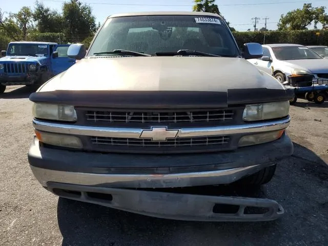 2GCEC19T0Y1307412 2000 2000 Chevrolet Silverado- C1500 5