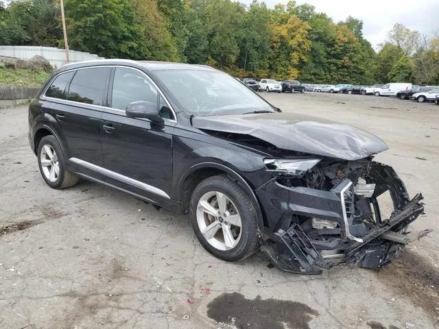 WA1AJAF7XMD026559 2021 2021 Audi Q7- Premium 4