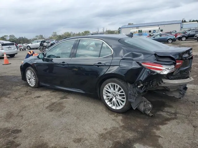 4T1B21HK3JU006105 2018 2018 Toyota Camry- Hybrid 2