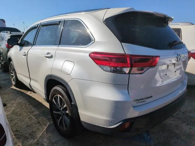 5TDJZRFH7JS545400 2018 2018 Toyota Highlander- SE 2