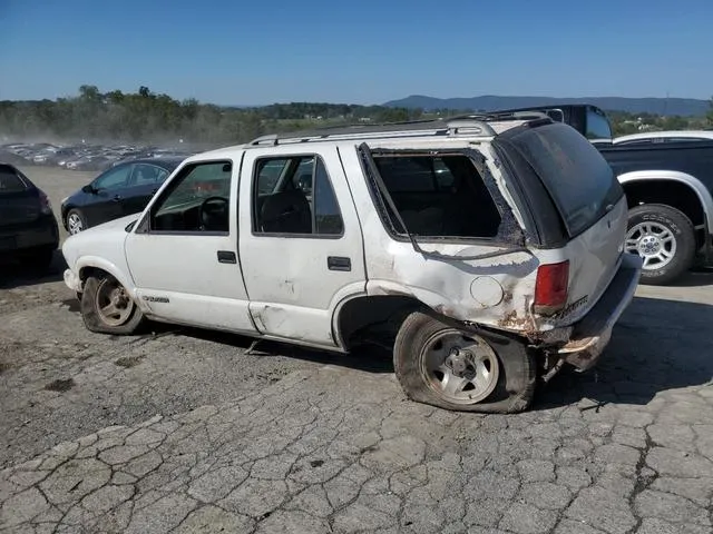 1GNCS13W5V2255811 1997 1997 Chevrolet Blazer 2