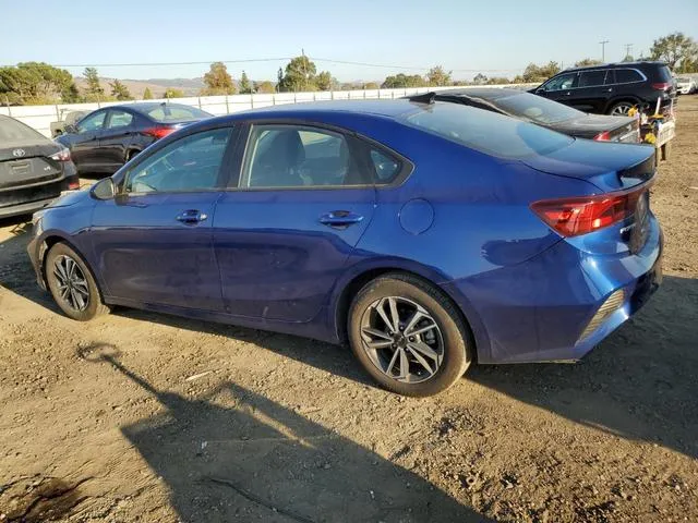 3KPF24AD8PE661967 2023 2023 KIA Forte- LX 2