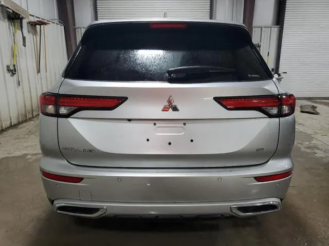 JA4J4UA8XNZ037476 2022 2022 Mitsubishi Outlander- SE 6