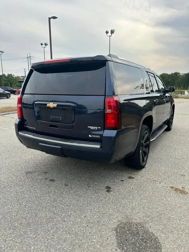 1GNSKJKC7HR337523 2017 2017 Chevrolet Suburban- K1500 Premier 4