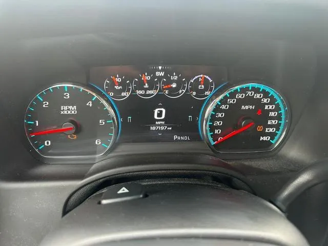 1GNSKJKC7HR337523 2017 2017 Chevrolet Suburban- K1500 Premier 8