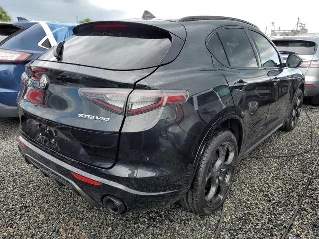 ZASPAKBNXR7D76183 2024 2024 Alfa Romeo Stelvio- TI 3