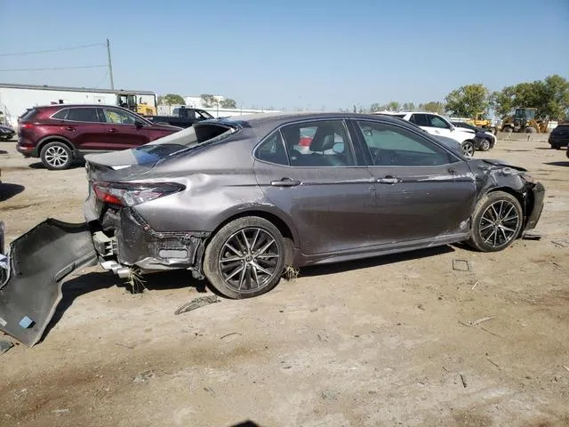 4T1G11AK5MU558972 2021 2021 Toyota Camry- SE 3