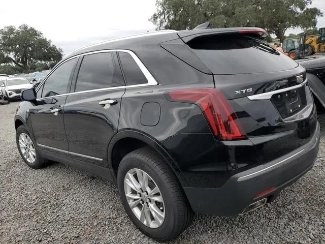 1GYKNAR41MZ105373 2021 2021 Cadillac XT5- Luxury 2