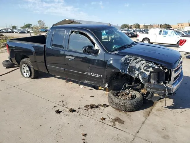 1GCEC19CX8Z104132 2008 2008 Chevrolet Silverado- C1500 4