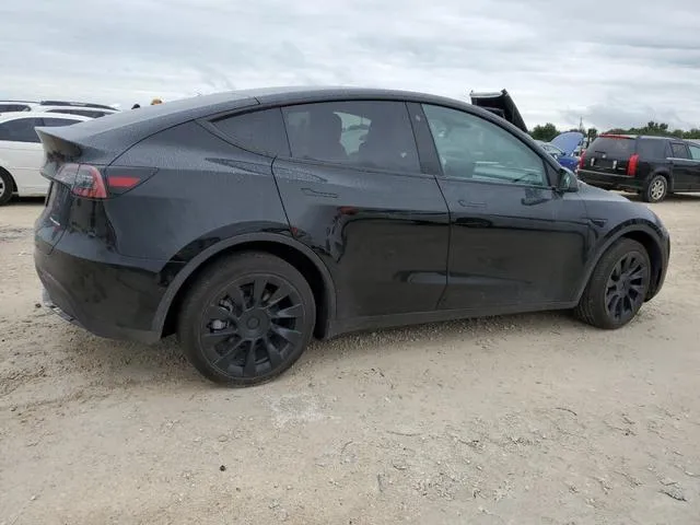 7SAYGDEE8PA086812 2023 2023 Tesla MODEL Y 3