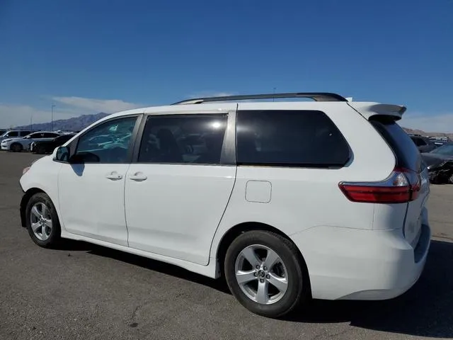 5TDKZ3DC4JS904579 2018 2018 Toyota Sienna- LE 2